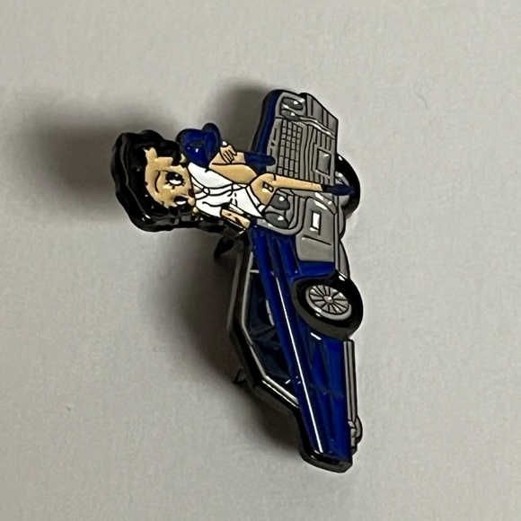 LA Dodgers Betty Boop Car Hats Pin Pins Streetwear Bag Baseball Fitted New Era - Picture 5 of 8
